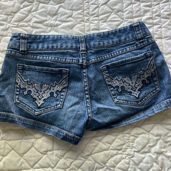 Jean Shorts Size 165/66A (38) “ Etam  Weekend” Trendy Denim Jewels & Threadwork - Picture 3 of 8